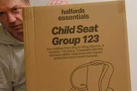 Halfords essential Child Seat Group 123 Unboxing and assembly. In 4K