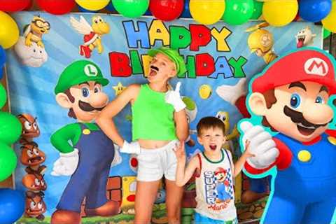 Preston''s Super Mario Bros 4th Birthday Pool Party!!!