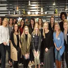 The Power of Online Communities for Women's Clubs in Summit County, Ohio