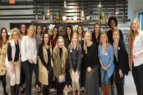 The Power of Online Communities for Women's Clubs in Summit County, Ohio